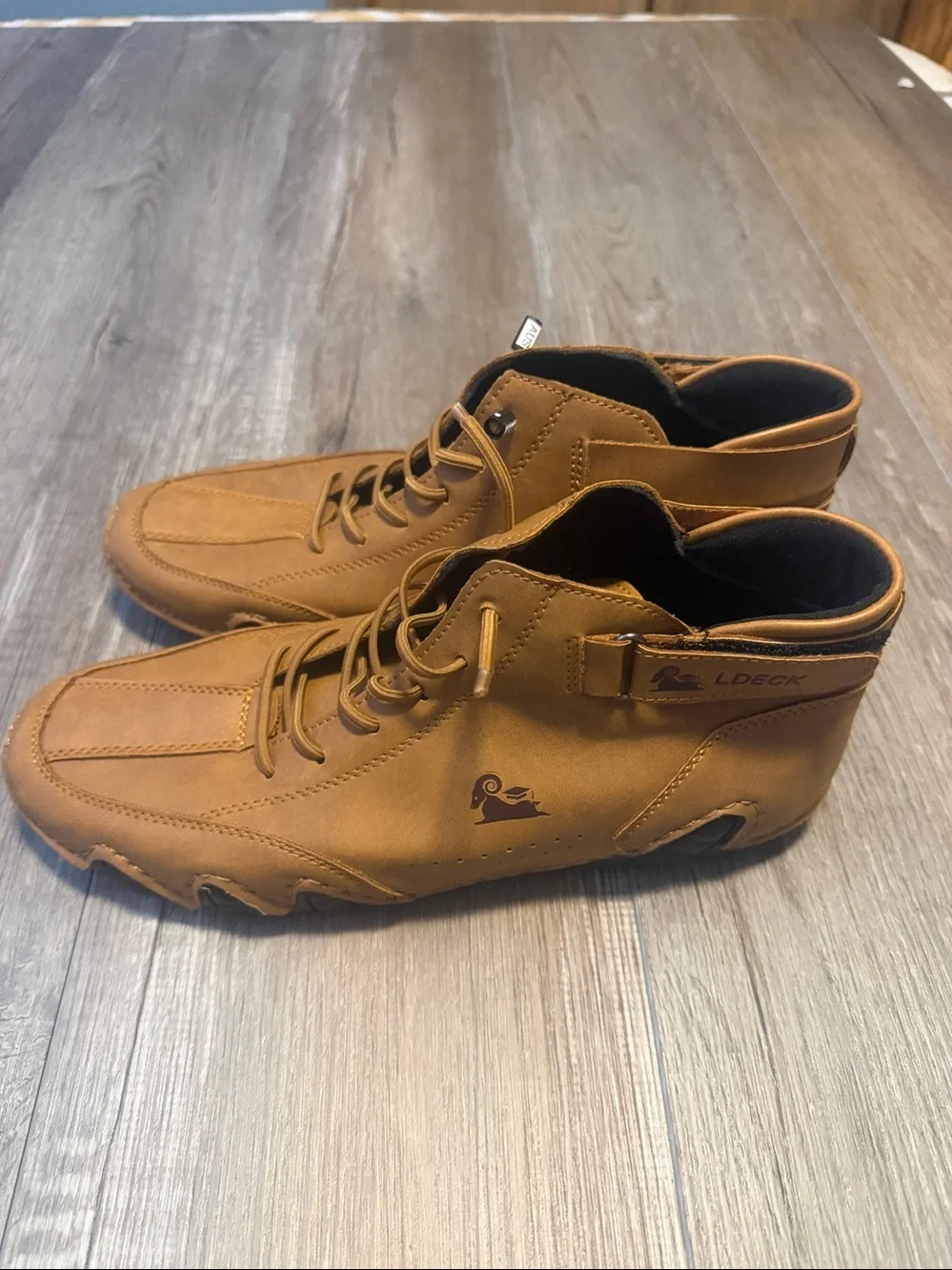 Ldeck men lace